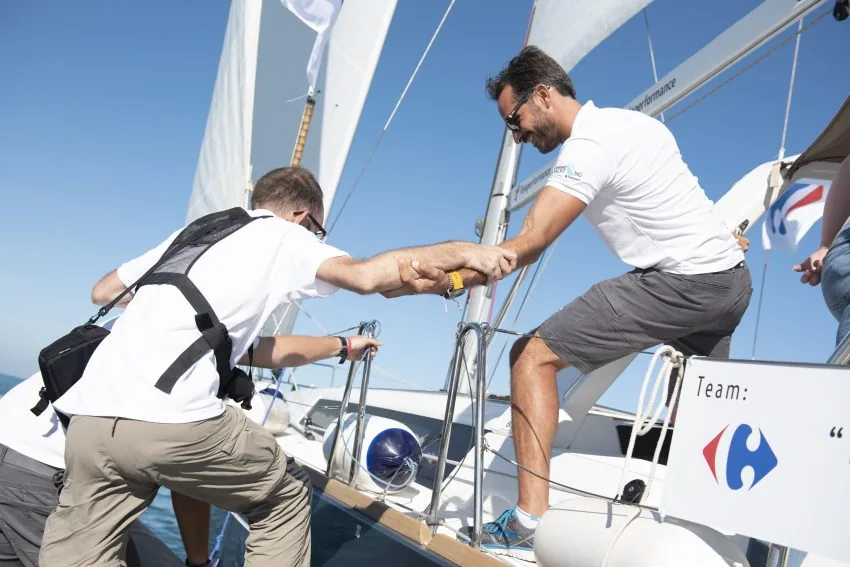 zona-confort-corporate-yachting